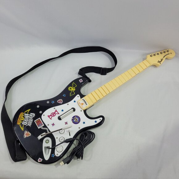 Xbox 360 Rock Band Wired Fender Stratocaster Guitar Tested - Picture 1 of 2
